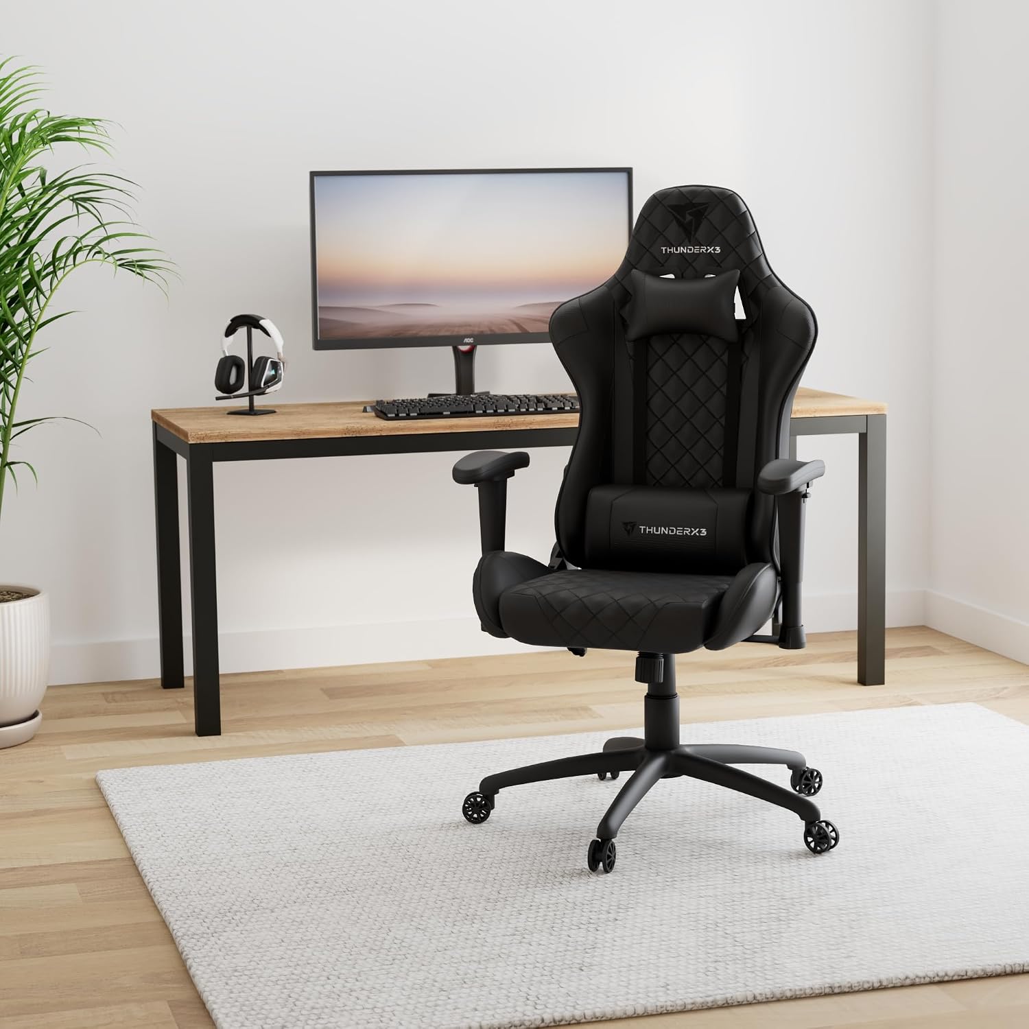 Cadeira Gamer Profissional TGC12 Preta ThunderX3. - Imagem 5